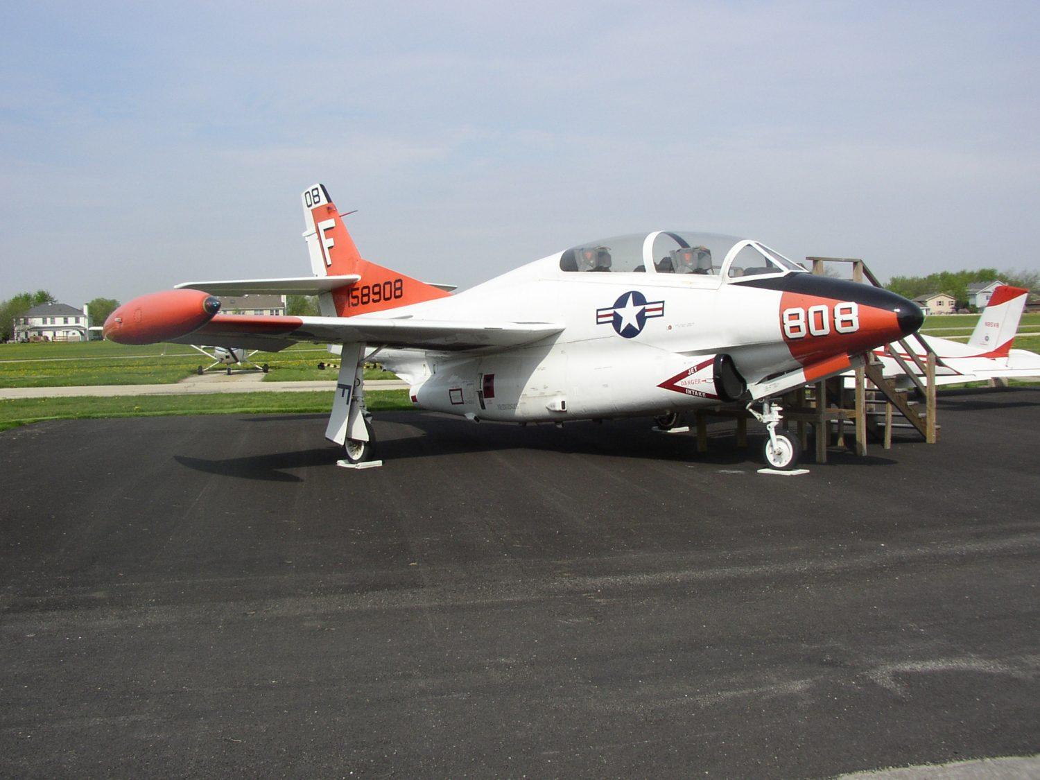 North American T-2 Buckeye